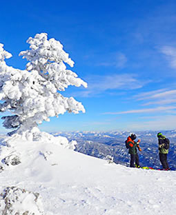 Bogus Basin skiers