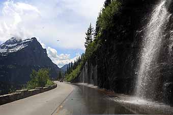Going to the Sun Weeping Wall