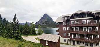 Many Glacier Hotel