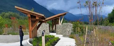 Oso landslide memorial banner