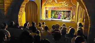 Sicilian puppet heater