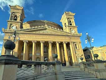 The Rotunda of Mosta facade