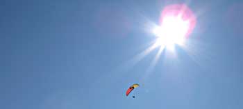 Glider toward the sun