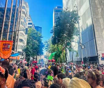 Rio Carnival bloco in the street