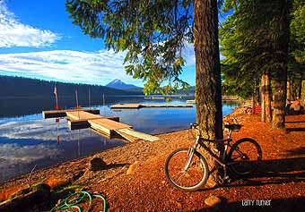 Oregon cabin, Mt. McLooughlin and Lake