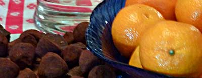 Oranges in bowl